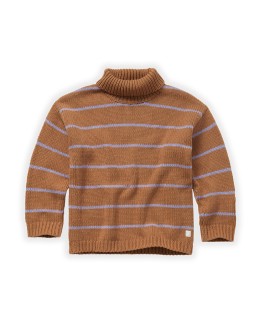 Turtleneck sweater stripe...