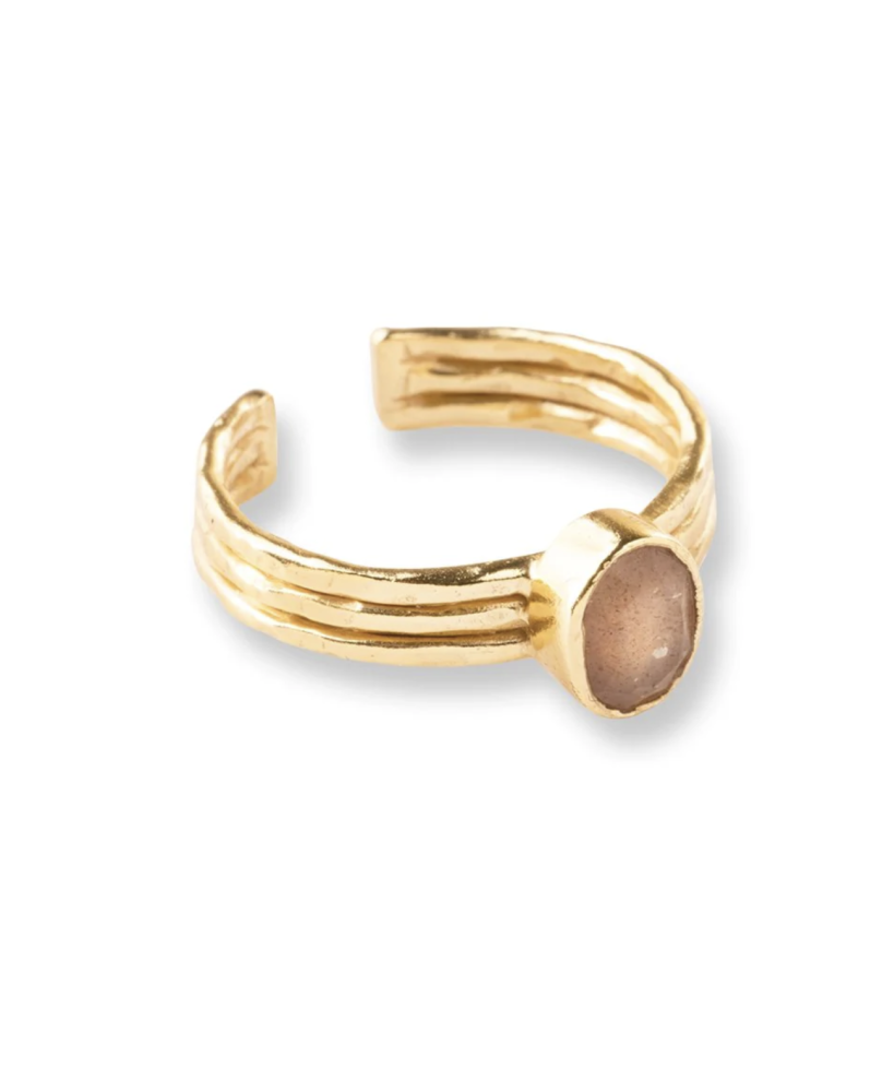 Attentive Peach Moonstone Ring Gold Plated - A Beautiful Story